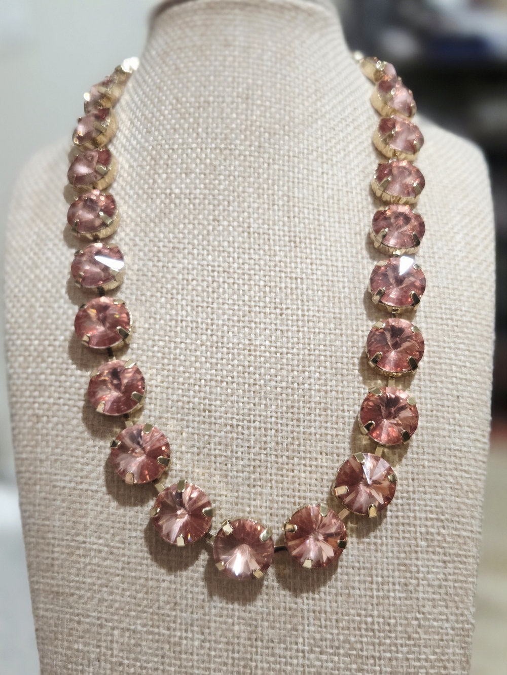 Pink Australian Crystal Round-Stone Necklace - Women Jewelry